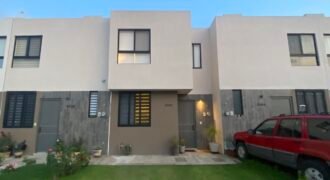 Casa en Venta en Puerta de Piedra Residencial, Tlajomulco de Zúñiga