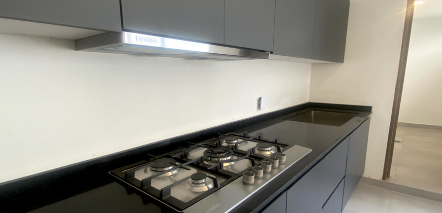 Casa en Venta – Madeiras II, Zapopan