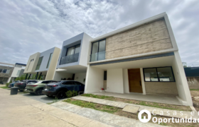 Casa en Venta – Madeiras II, Zapopan