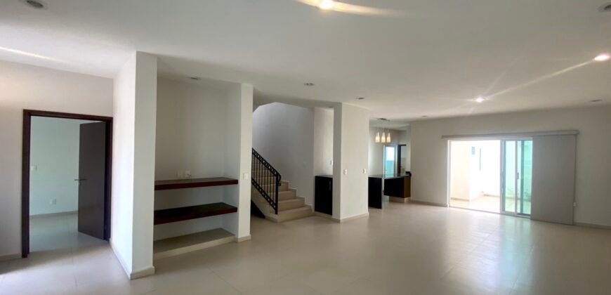 Casa en Venta en Coto el Fuerte – Casa Fuerte, Tlajomulco de Zúñiga