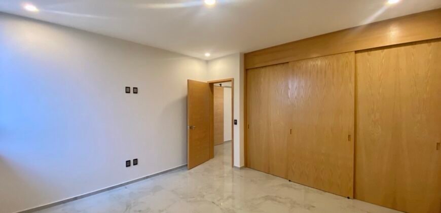 Casa en Venta en Coto la Almena – Casa Fuerte, Tlajomulco de Zúñiga