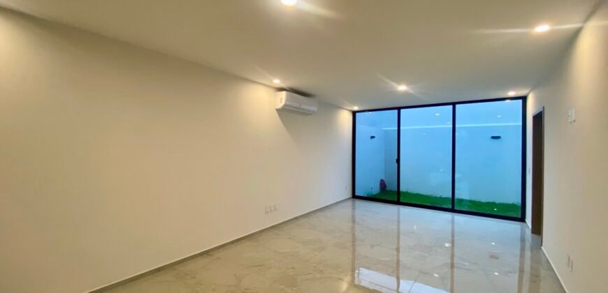 Casa en Venta en Coto Baluarte – Casa Fuerte, Tlajomulco de Zúñiga