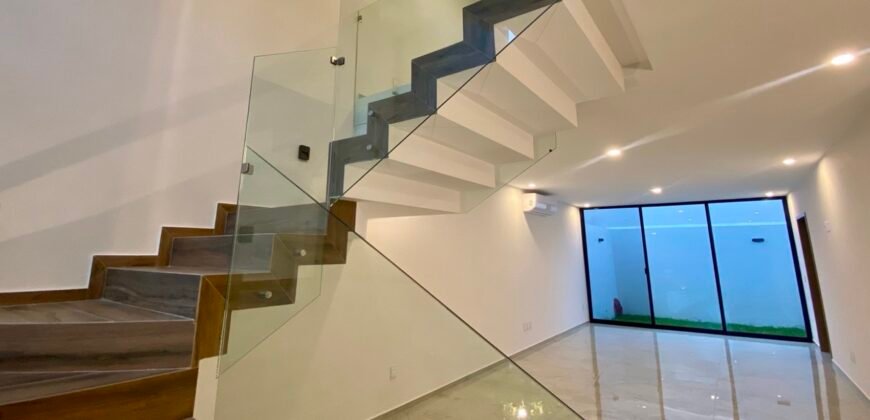 Casa en Venta en Coto Baluarte – Casa Fuerte, Tlajomulco de Zúñiga