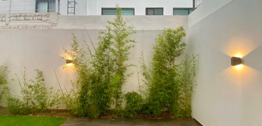 Casa en Venta en Bosques Cedros Residencial,  Tlajomulco de Zúñiga