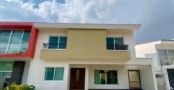 Casa en Venta en Coto el Fuerte – Casa Fuerte, Tlajomulco de Zúñiga
