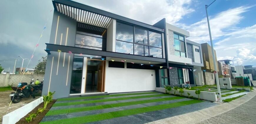 Casa en Venta en Coto la Almena – Casa Fuerte, Tlajomulco de Zúñiga