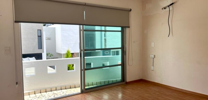 Casa en Venta en del Pilar Residencial, Tlajomulco de Zúñiga