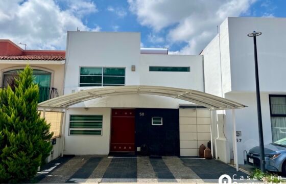 Casa en Venta en del Pilar Residencial, Tlajomulco de Zúñiga