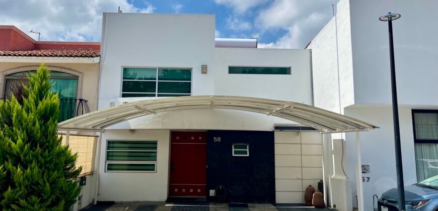 Casa en Venta en del Pilar Residencial, Tlajomulco de Zúñiga