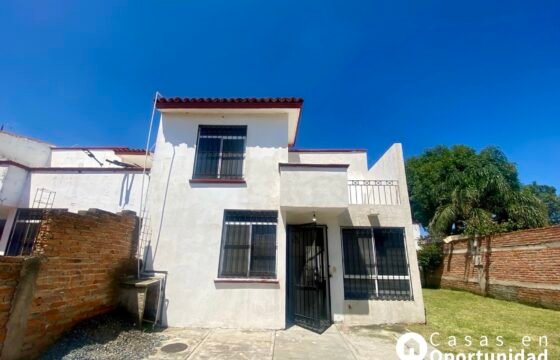 Casa en Venta en Real de las Lomas, Tesistán