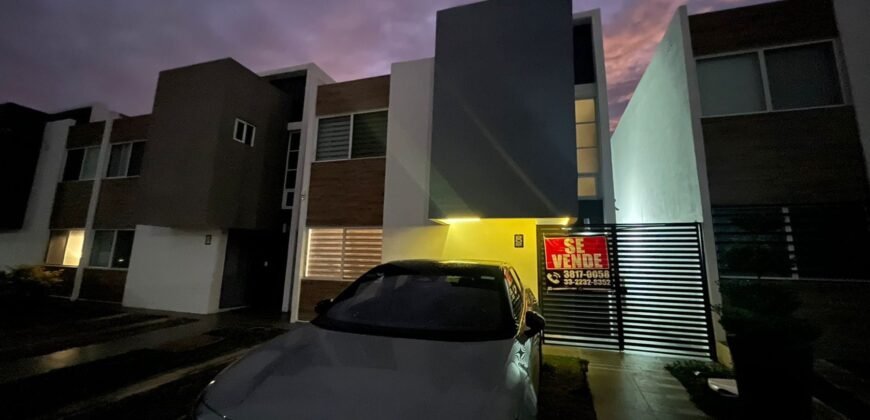 Casa en Venta en Pontevedra, Tlajomulco de Zúñiga