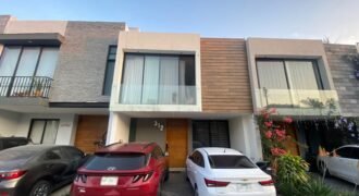 Casa en Venta en Paseo del Origen