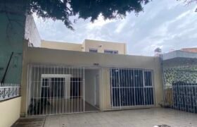 Casa en Venta en Oblatos, Guadalajara