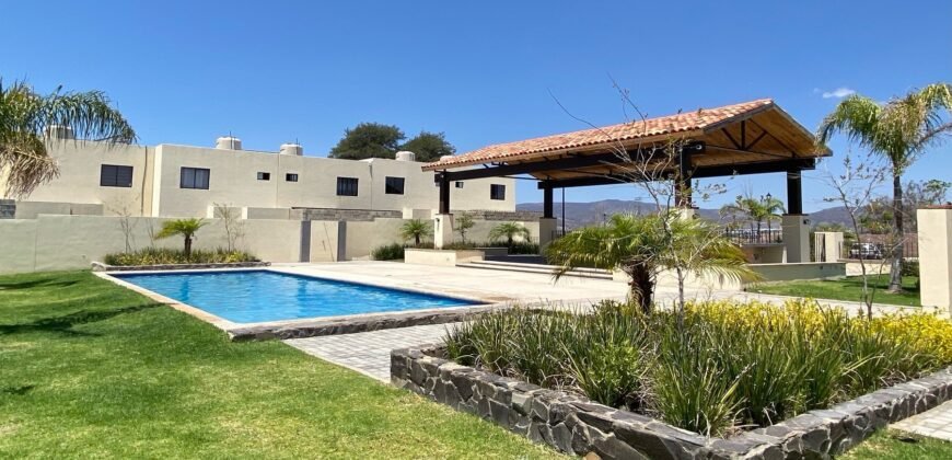 Casa en Venta en Alta California, Tlajomulco de Zúñiga