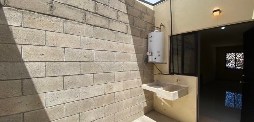 Casa en Venta en Alta California, Tlajomulco de Zúñiga