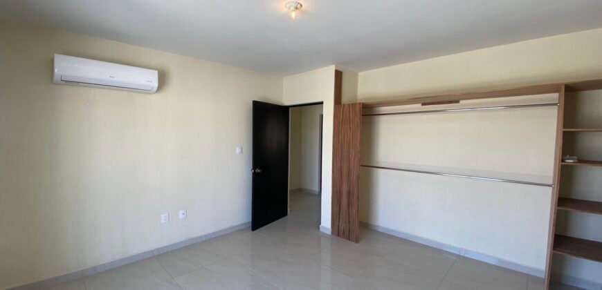 Casa en Venta en Alta California, Tlajomulco de Zúñiga
