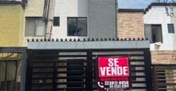 Casa en venta en balcones de Santa María