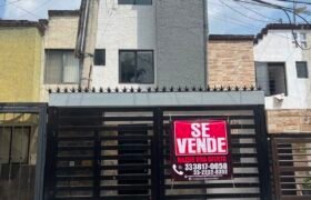 Casa en venta en balcones de Santa María
