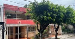 Casa en Venta con uso Mixto en colonia Ladrón de Guevara Guadalajara