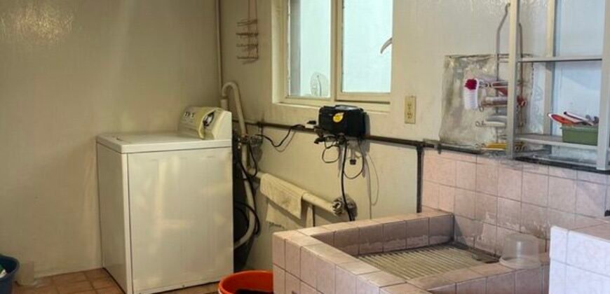 Casa en Venta con uso Mixto en colonia Ladrón de Guevara Guadalajara
