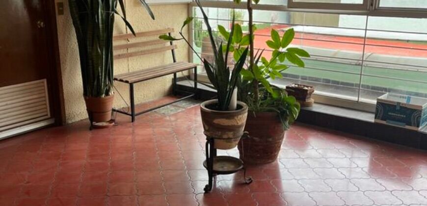 Casa en Venta con uso Mixto en colonia Ladrón de Guevara Guadalajara